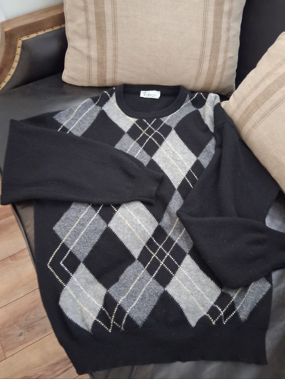 Fred Hayman Beverly Hills Cashmere Sweater